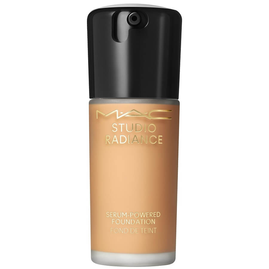 Studio Radiance Serum-Powered Foundation