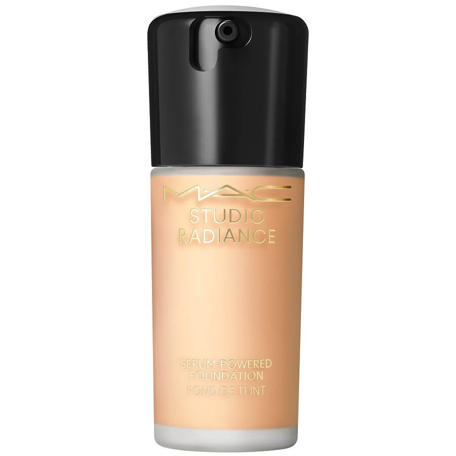 Studio Radiance Serum-Powered Foundation
