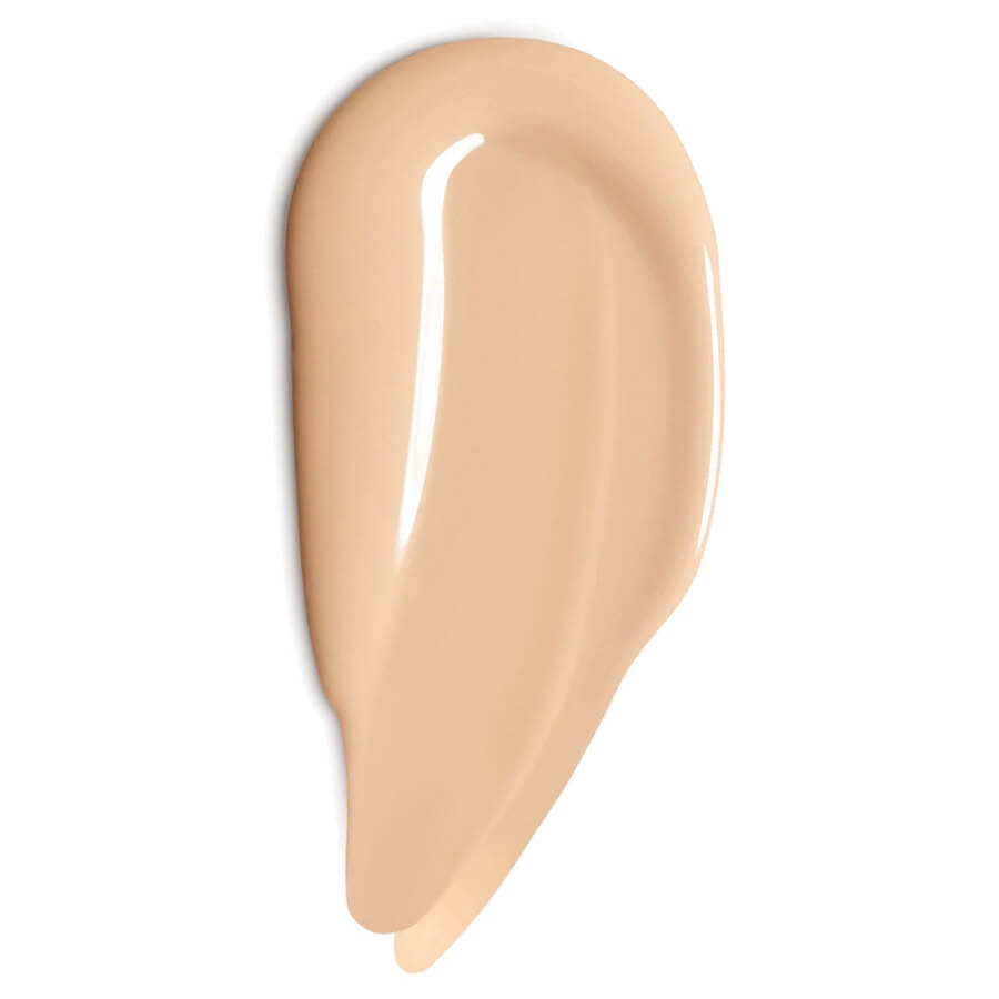 Even Better Clinical Serum Foundation SPF 20