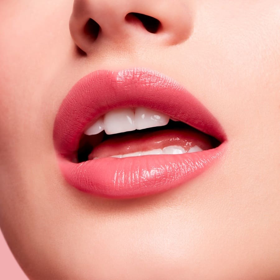 Lustreglass Sheer-Shine Lipstick