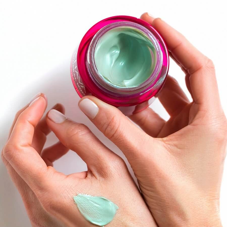 Brightening & Hydrating Facial Treatment Mask
