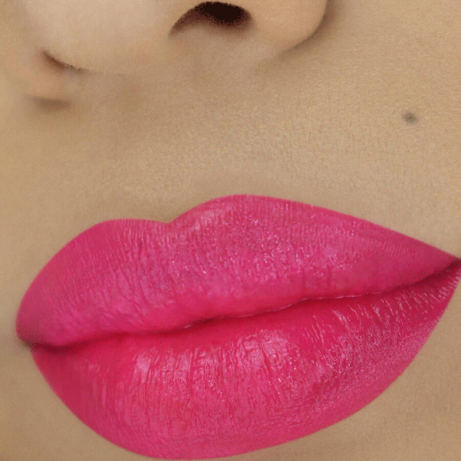 Color Fetish Shine Lipstick
