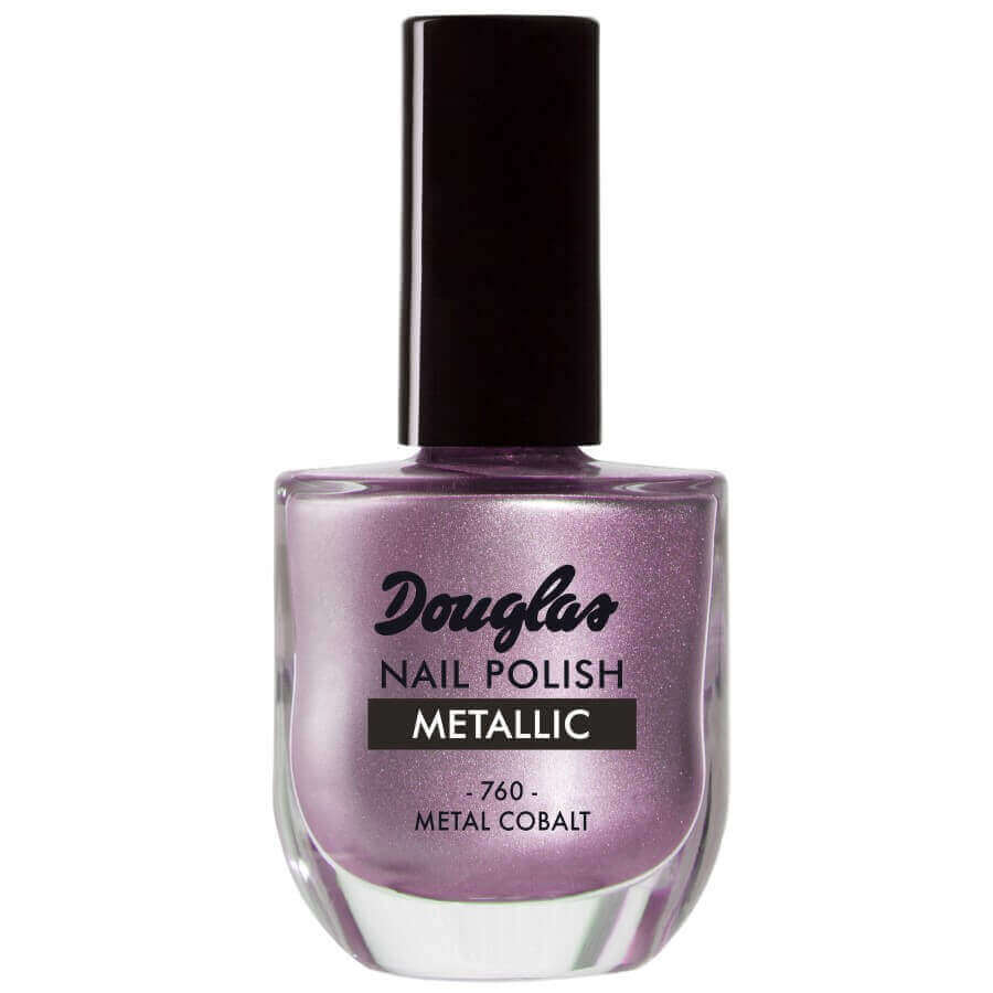 Nail Polish Metallic Effect