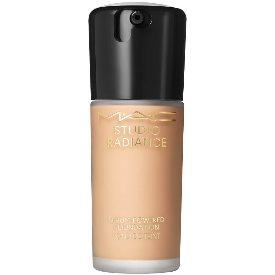 Studio Radiance Serum-Powered Foundation