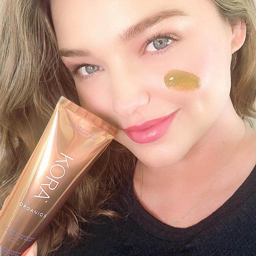 Turmeric Brightening And Exfoliating Mask