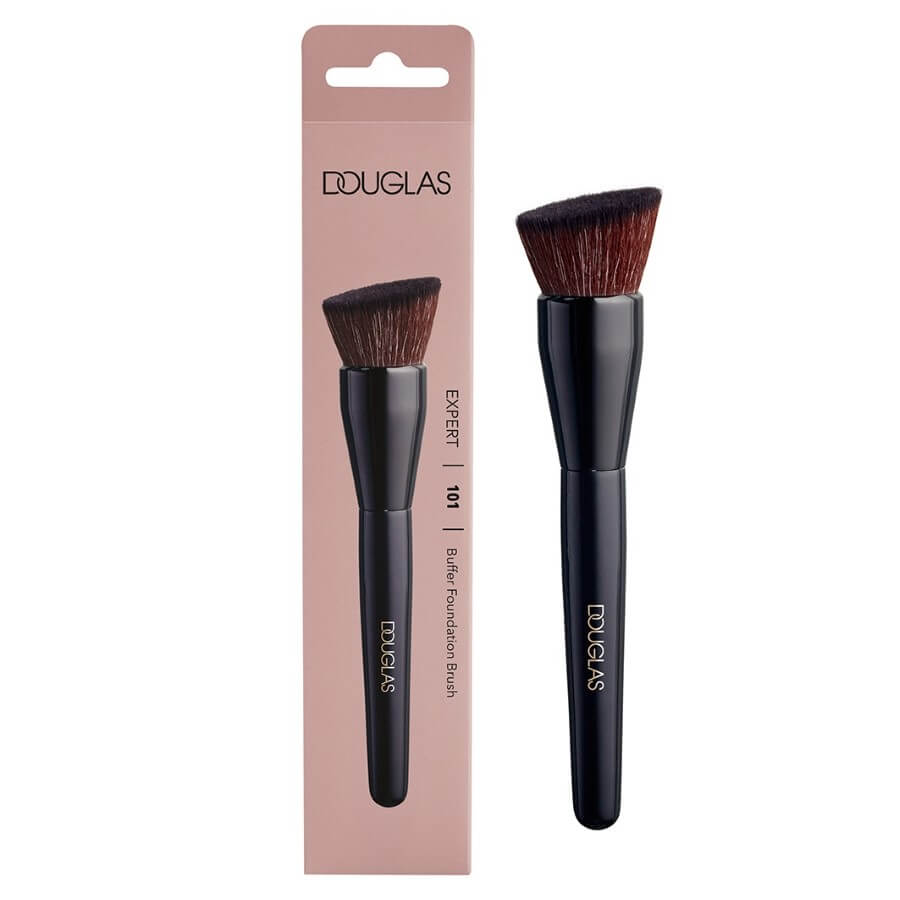 Expert Buffer Foundation Brush 101