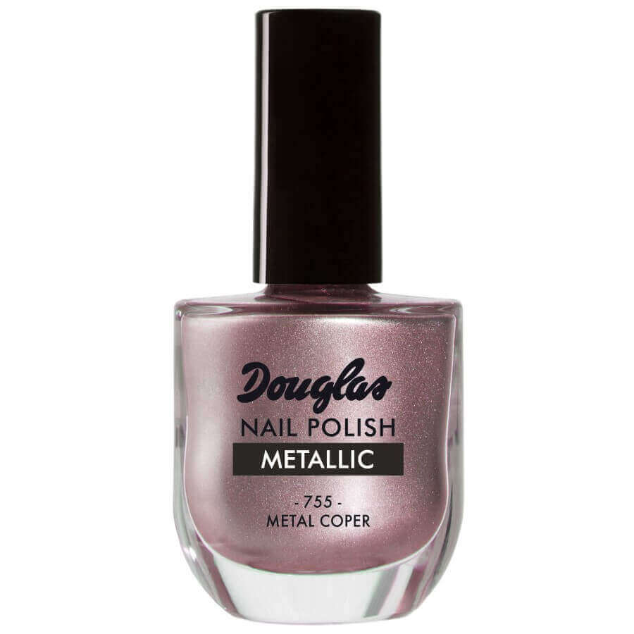 Nail Polish Metallic Effect