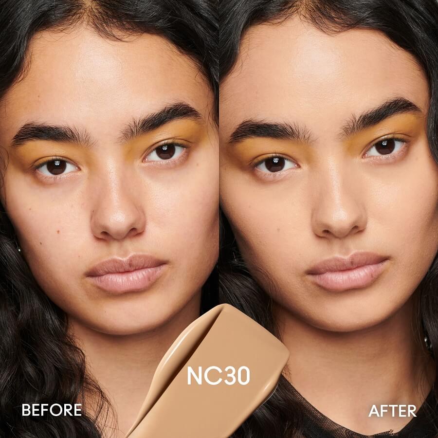 Studio Fix Fluid SPF 15 24HR Matte Foundation