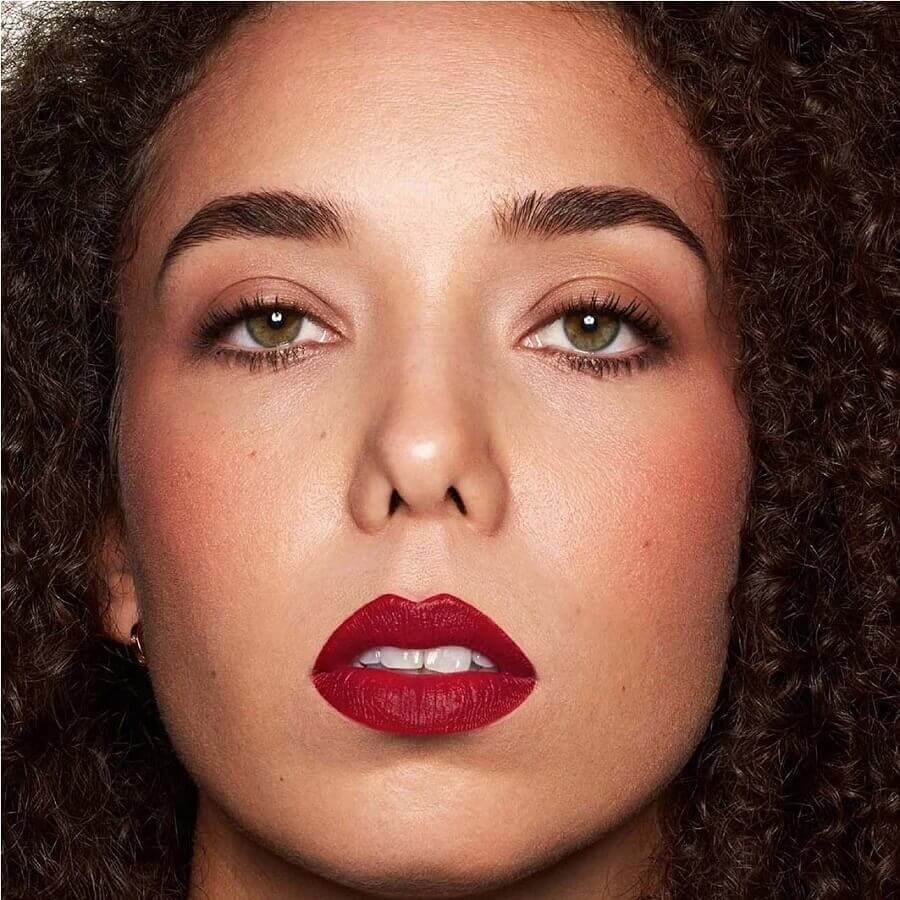 Velvet Love Matte Hyaluronic Lipstick