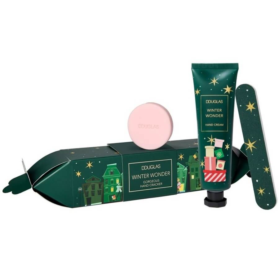 Winter Wonder Gorgeous Hands Cracker Set