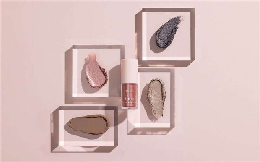 Vamp! Liquid Eyeshadow