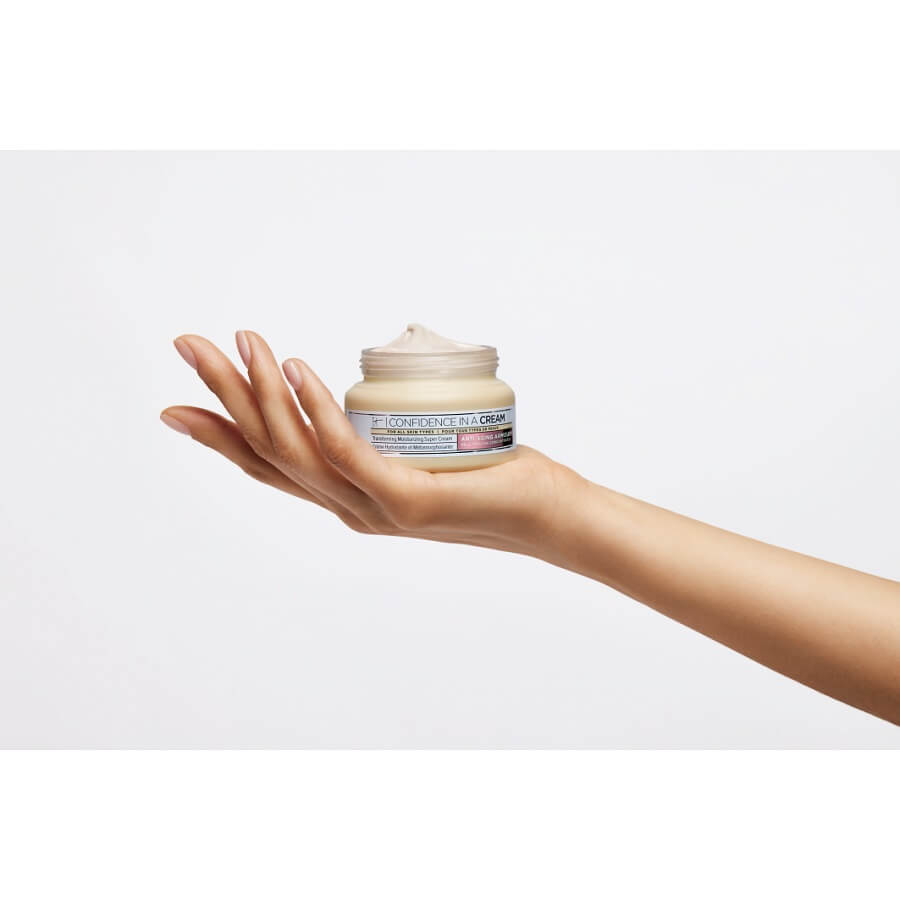 Confidence In A Cream Anti-Aging Armour