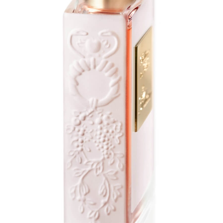 Love Don't Be Shy Eau de Parfum