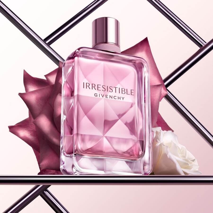 Very Floral Eau de Parfum