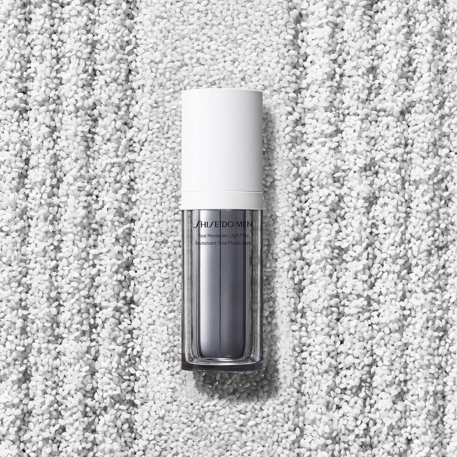 Total Revitalizing Light Fluid