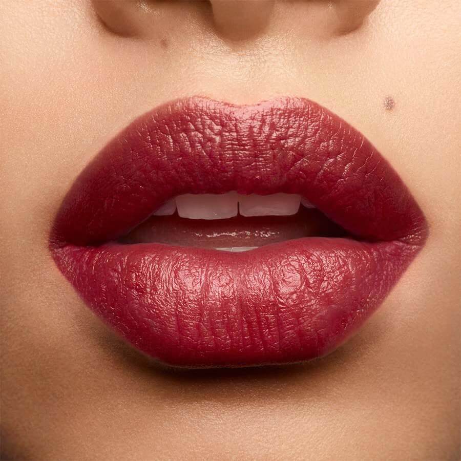 Rouge Pur Couture The Slim Velvet Radical