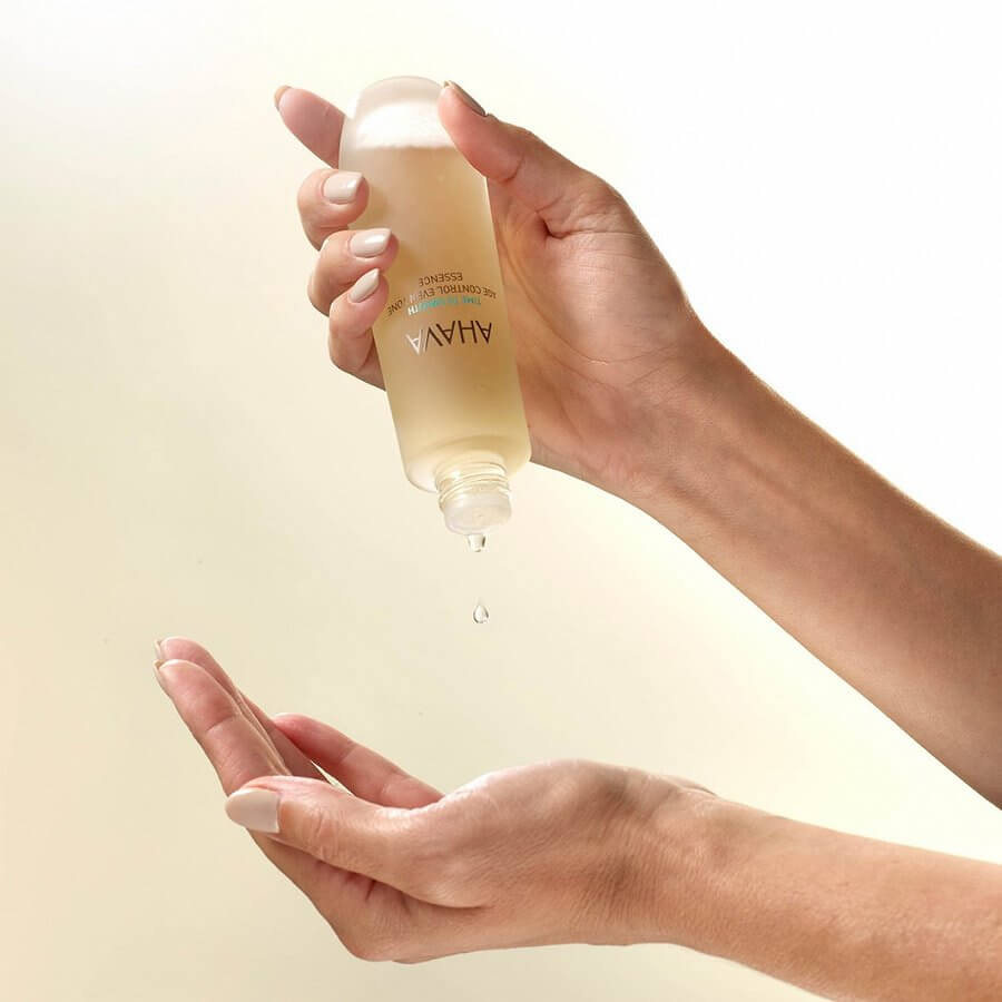 Age Control Even Tone Essence