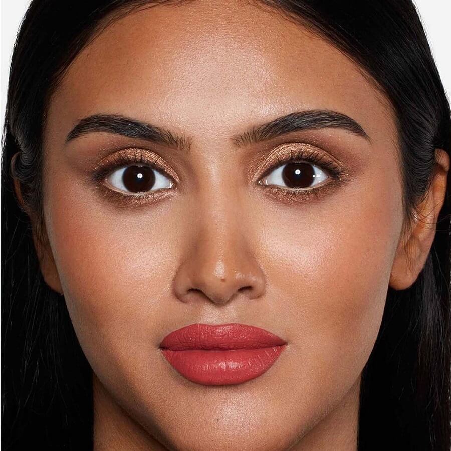Velvet Love Matte Hyaluronic Lipstick