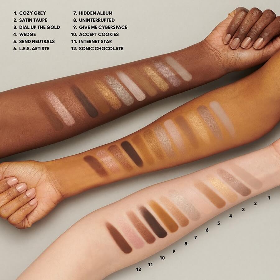 Connect In Colour Eye Shadow Palette