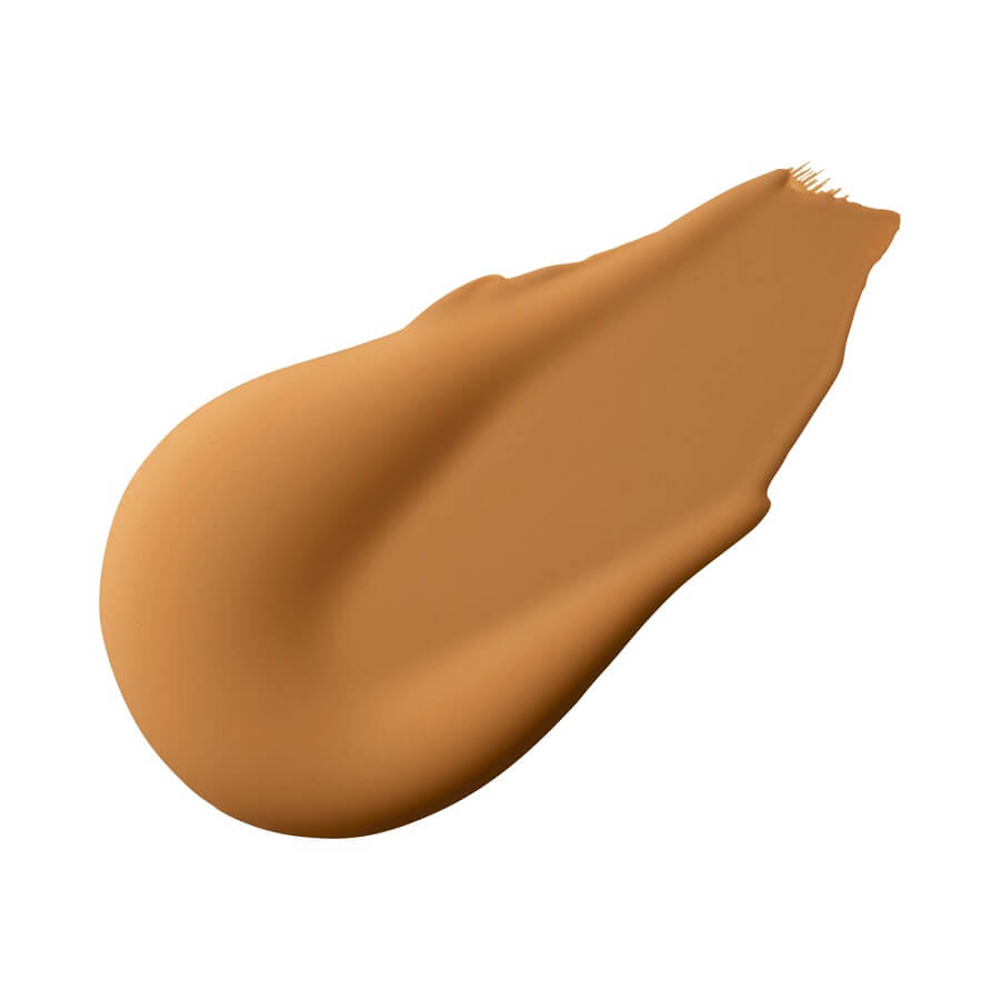 Studio Radiance Serum-Powered Foundation