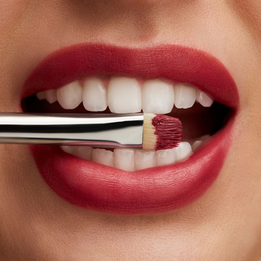 Lustreglass Sheer-Shine Lipstick