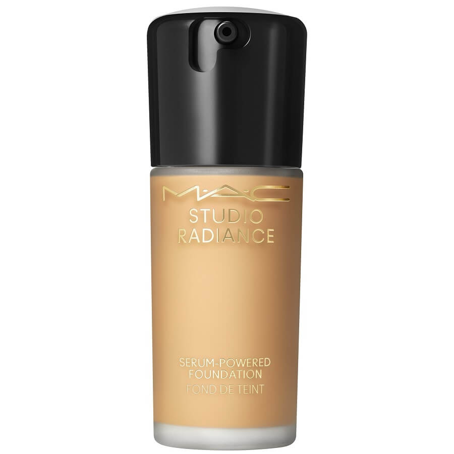 Studio Radiance Serum-Powered Foundation