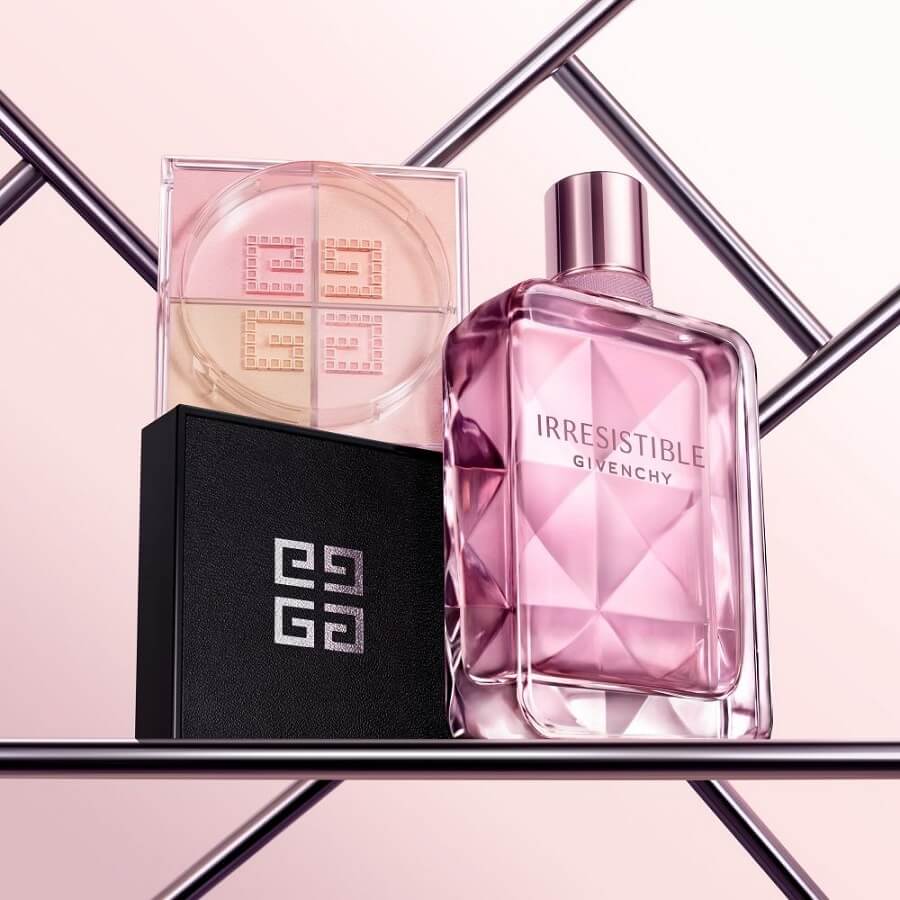 Very Floral Eau de Parfum