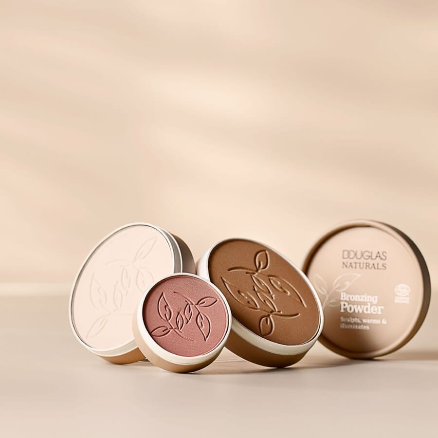 Douglas Naturals Bronzing Powder