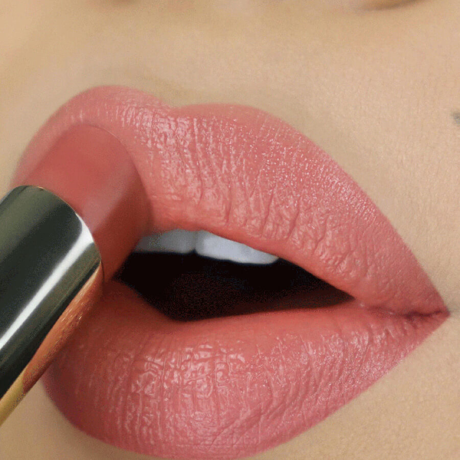Color Fetish Shine Lipstick