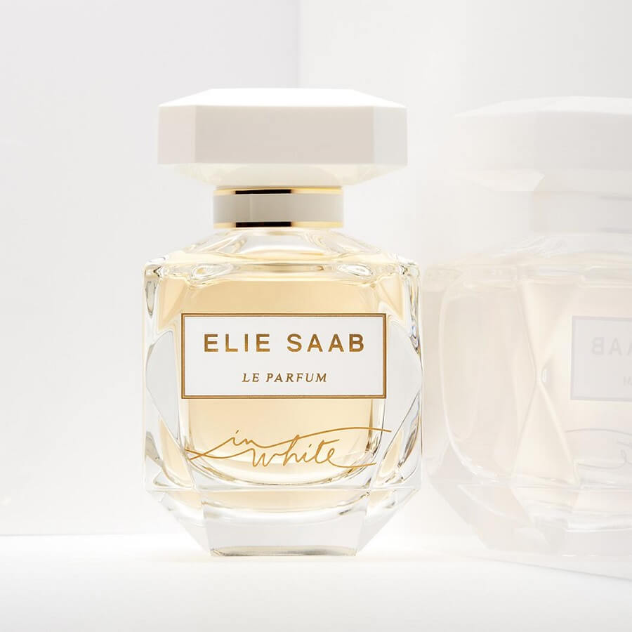 Le Parfum In White Eau de Parfum