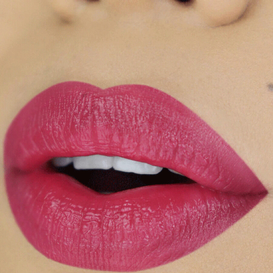 Color Fetish Shine Lipstick