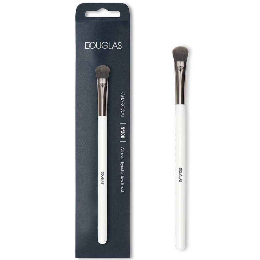 All-Over Eyeshadow Brush