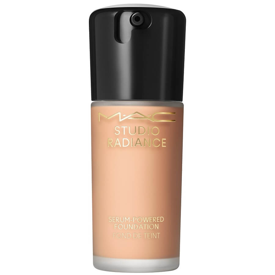 Studio Radiance Serum-Powered Foundation