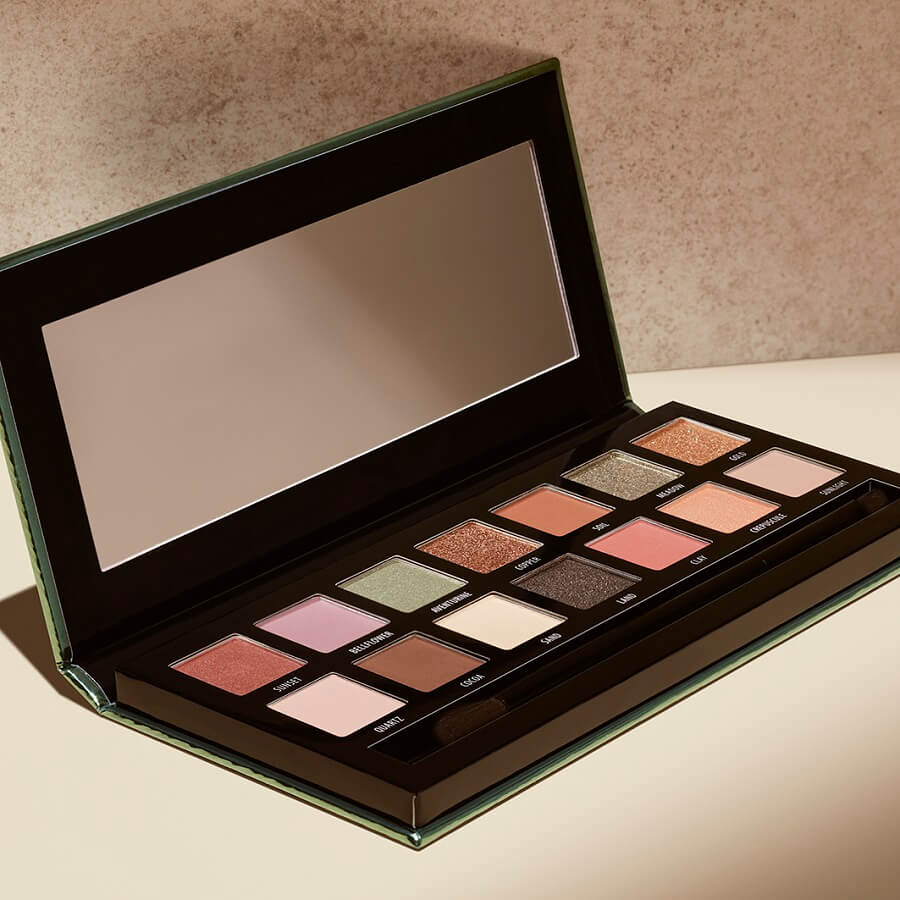 Eyeshadow Palette Earthy Nudes