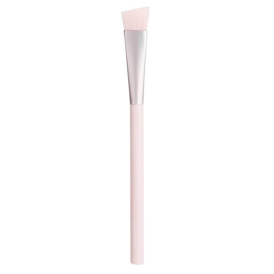 Power Plush Concealer Brush 02