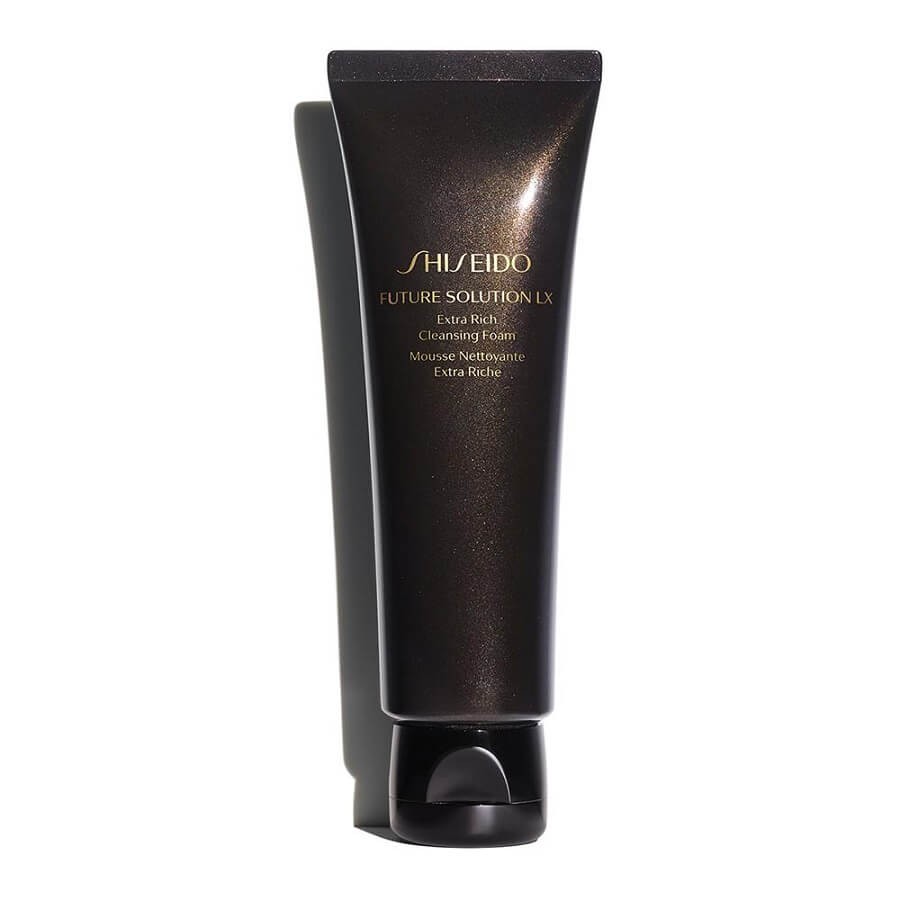 Shiseido - Future Solution LX Extra Rich Cleansing Foam - 