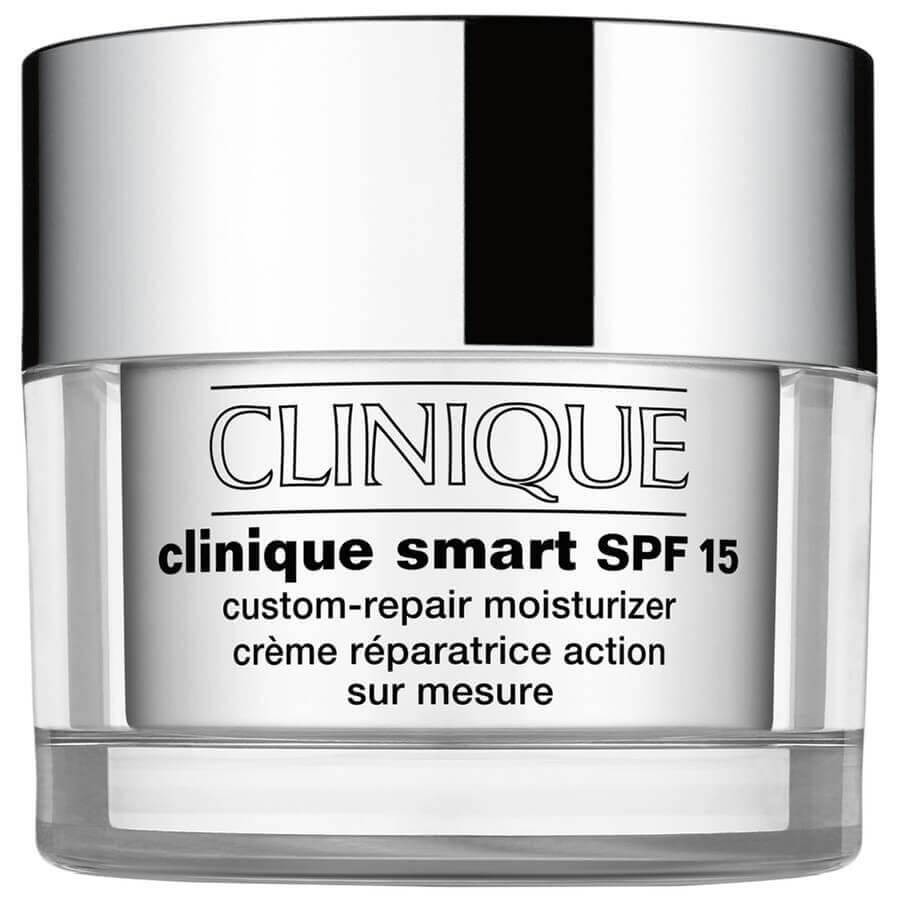 Clinique - Smart SPF 15 Custom-Repair Moisturizer Very Dry to Dry - 