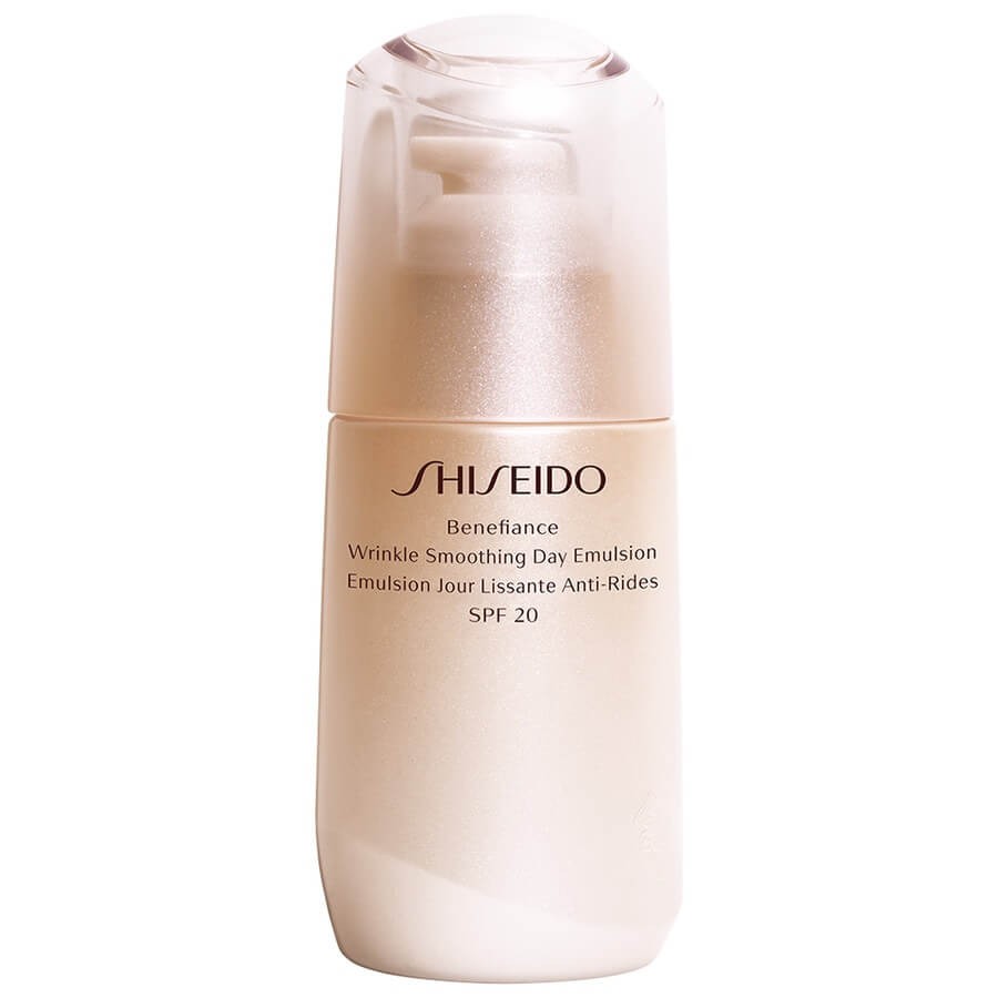 Shiseido - Benefiance Wrinkle Smoothing Day Emulsion SPF 20 - 