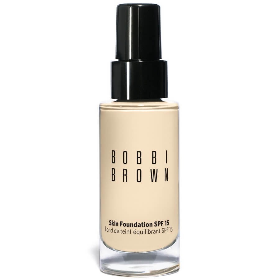 Bobbi Brown - Skin Foundation SPF 15 - 02 - Sand